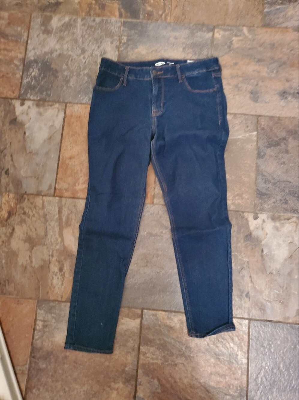Old Navy Super Kinny Ankle Mid Rise Jeans Dark Blue Size 8 Preowned